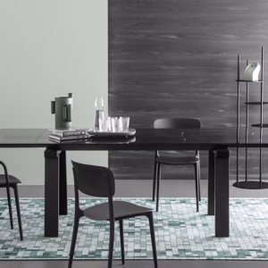 Levante Extending Table by Calligaris
