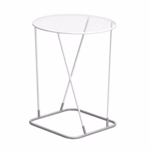 Tom Yam Table by Qui est Paul?